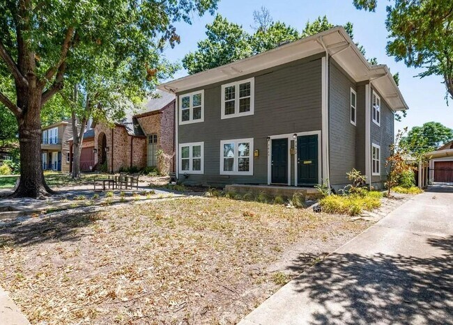 Building Photo - 5634 Willis Ave