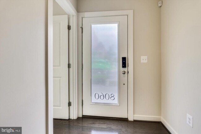 Building Photo - 8060 Red Hook St