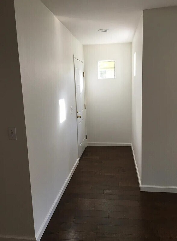 Building Photo - 635 Celebration Ct