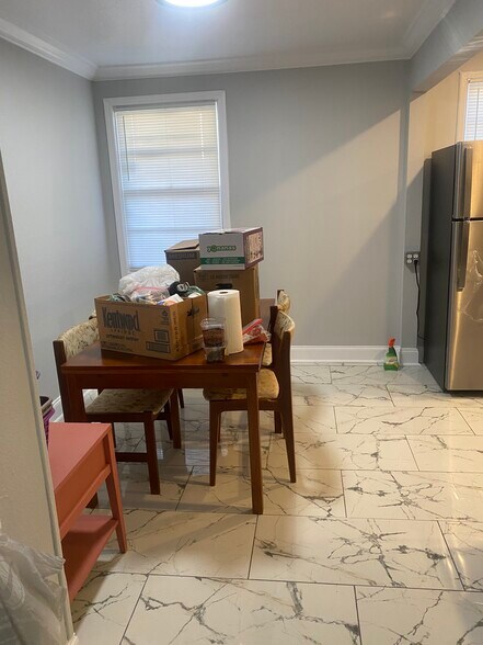 Building Photo - 1820 Metairie Rd