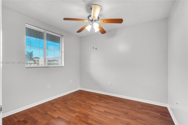 Building Photo - 14961 SW 82nd Ln