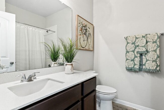 Building Photo - 2072 Port Ellen Dr