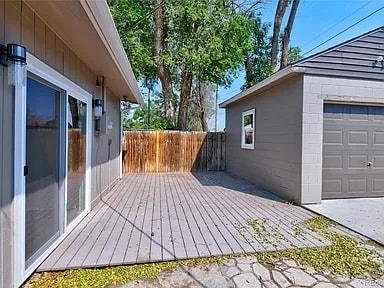 Building Photo - 39 Otowi Dr