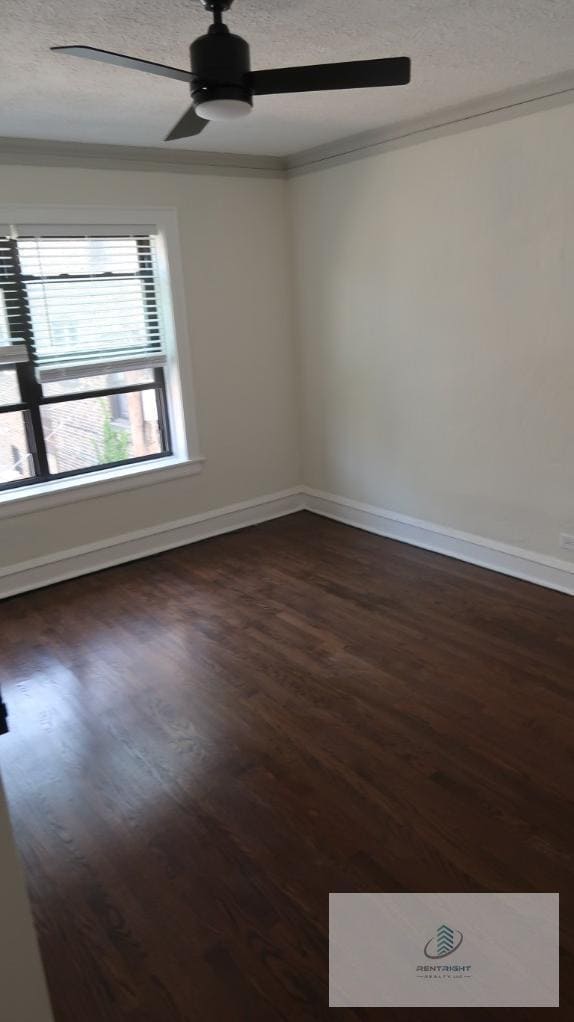 Building Photo - 5507-09.5 N Lincoln Ave