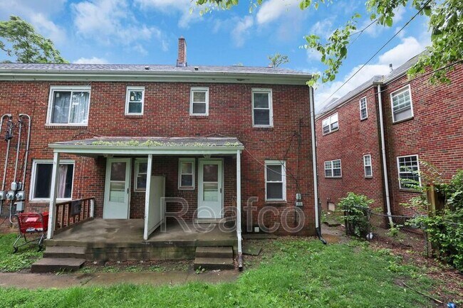 Building Photo - 53 S Burgess Ave