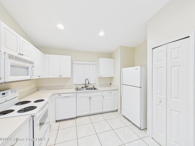 Building Photo - 131 Maggie Way