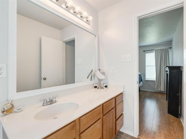 Building Photo - 542 Del Mar Dr