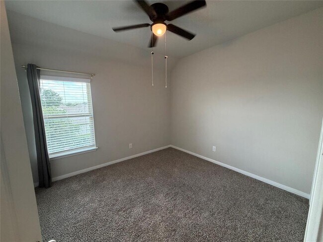 Building Photo - 13221 Olivers Way