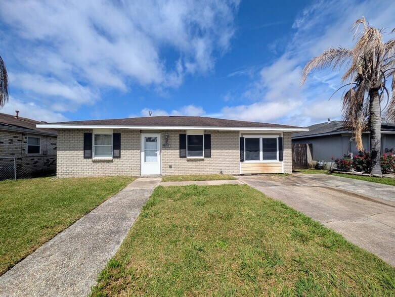 Building Photo - 2528 Joy Ann Dr