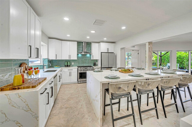 Building Photo - 1700 Marietta Dr