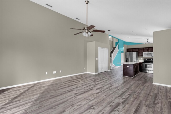 Building Photo - 315 Appaloosa Ct