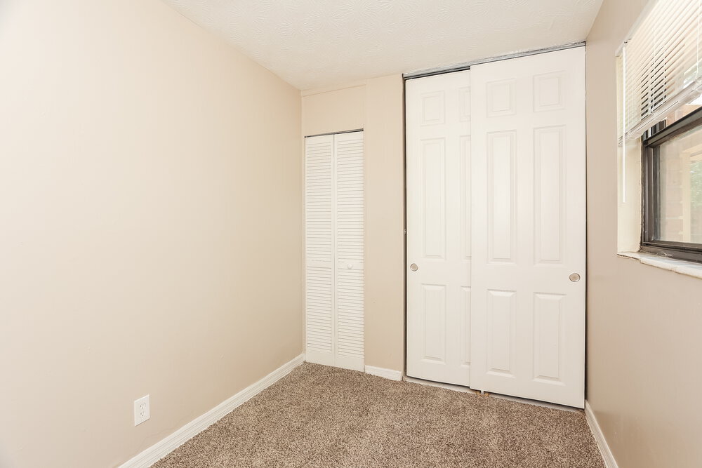 Building Photo - 7233 Eudine Dr S