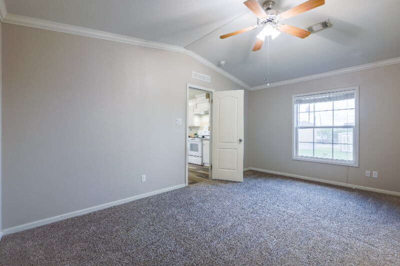 Building Photo - 7151 Woodlake Pkwy