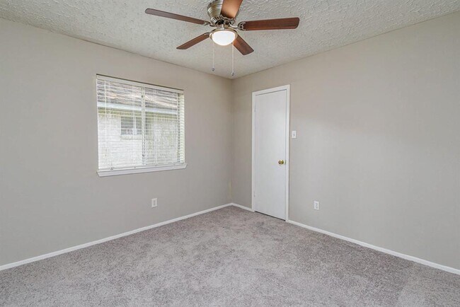 Building Photo - 21510 Slippery Creek Ln
