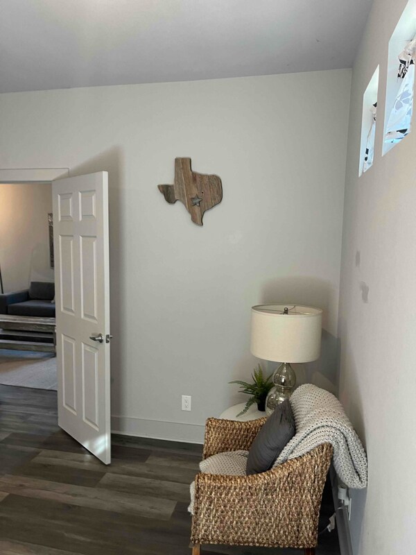 Building Photo - 1251 Canyon Shores