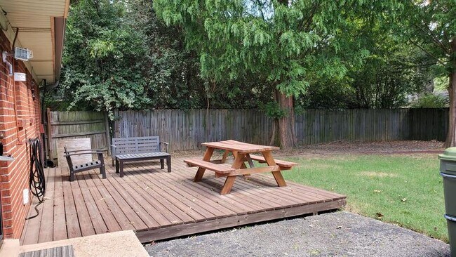 Building Photo - 4967 Sea Isle Rd