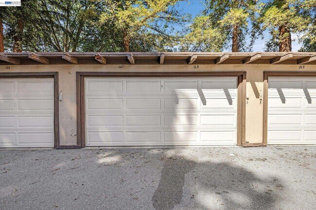 Building Photo - 39139 Argonaut Way
