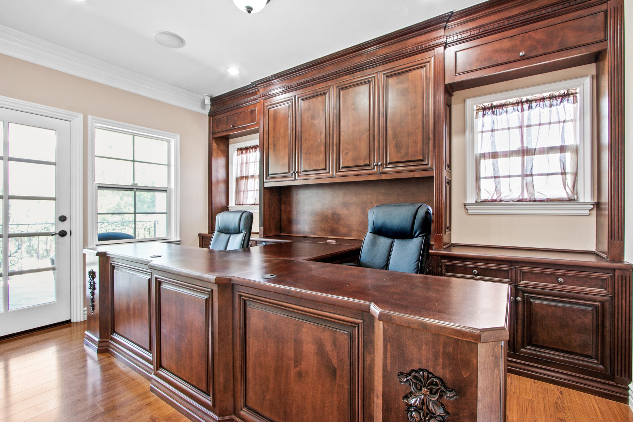 Building Photo - 1117 Encanto Dr