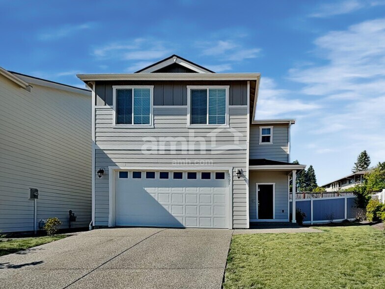 Primary Photo - 6921 35th Pl NE