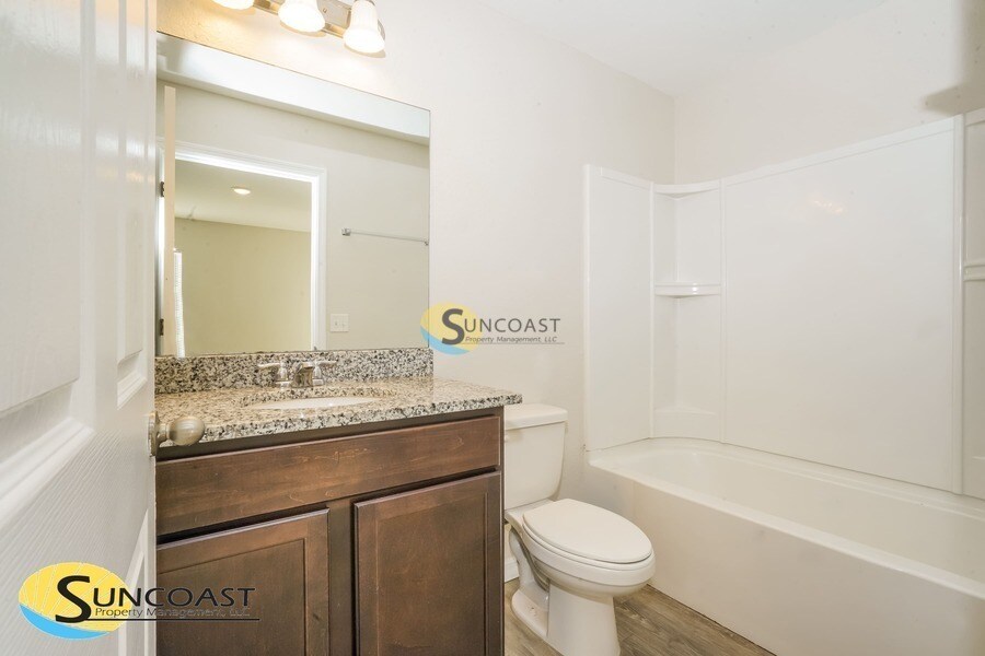 Building Photo - 8148 Juniper Rd