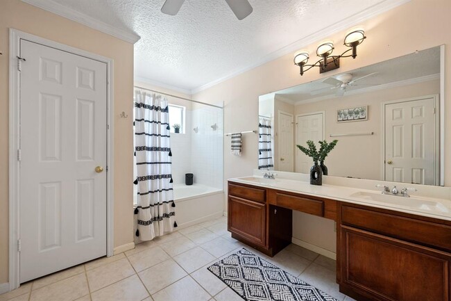 Building Photo - 4309 Kingfish Dr