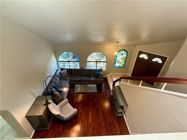 Building Photo - 2154 Glenview Terrace