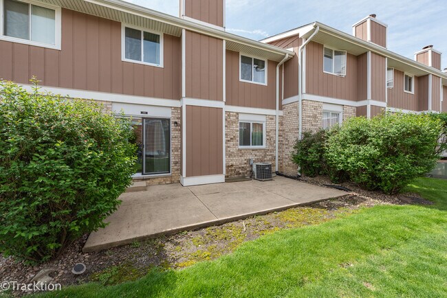Building Photo - 1185 Leicester Ct