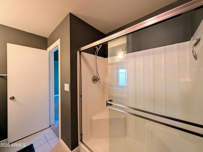 Building Photo - 10044 N 39th Ln