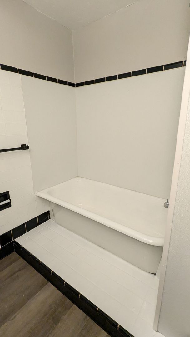 Building Photo - 1-Bedroom, 1-Bathroom Duplex Home for Rent in Perry