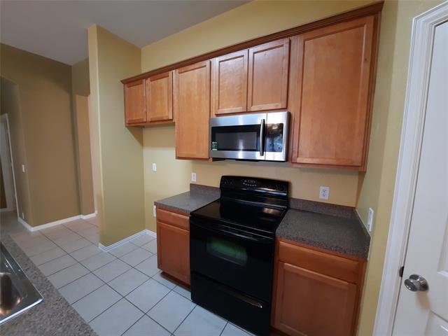 Building Photo - 2209 Rockport Dr