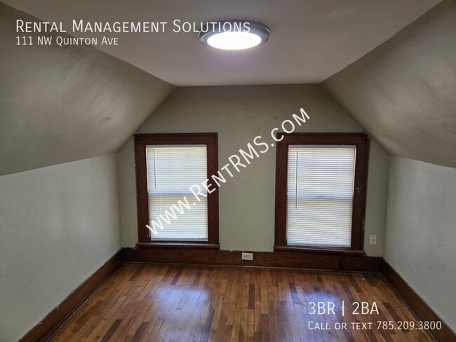 Building Photo - 111 NW Quinton Ave