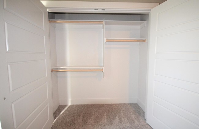 Building Photo - 2023 S Florida Way