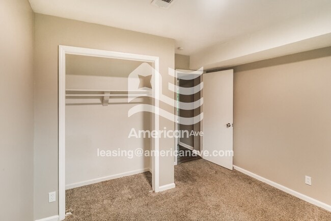 Building Photo - 119 Ruby Dr