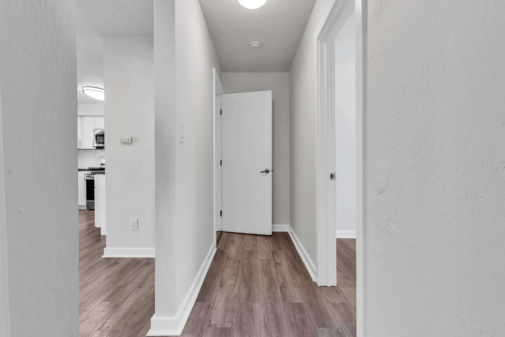 Building Photo - 1423 11th St