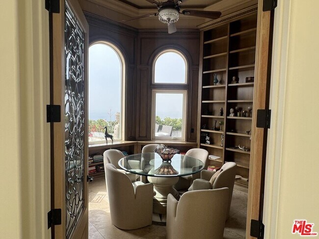 Building Photo - 31280 Bailard Rd