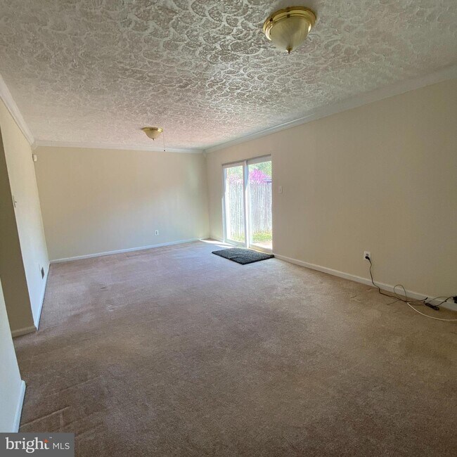 Building Photo - 9132 Conservation Way