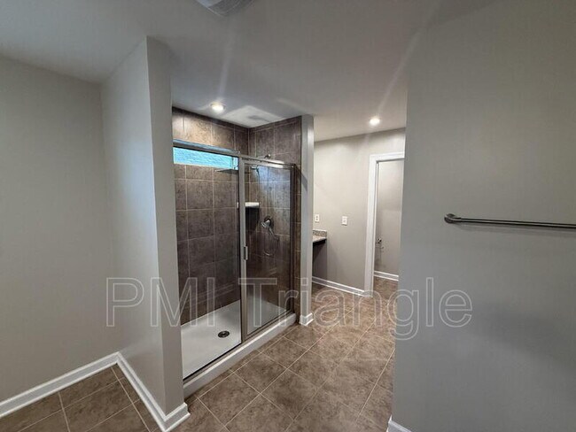 Building Photo - 2932 Murray Rdg Trl