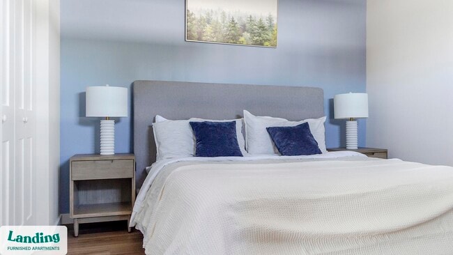 Building Photo - 9906 Runway Dr