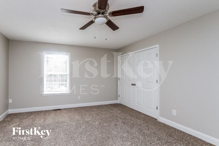 Building Photo - 714 Berkshire Dr