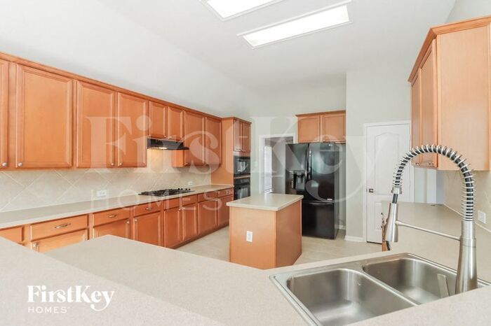 Building Photo - 9930 Hickory Trace Ct