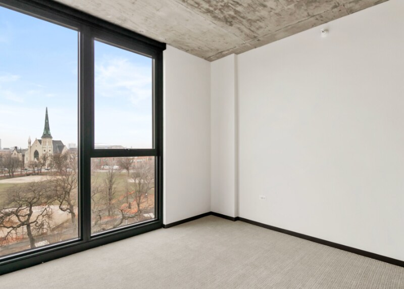 Building Photo - 1450 W Washington Blvd