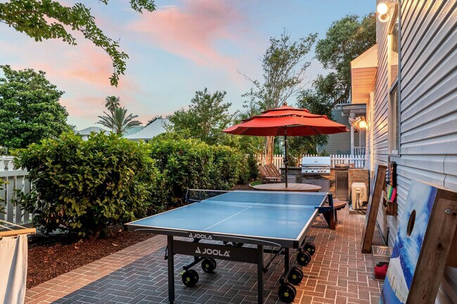 Building Photo - 4465 Clipper Cove