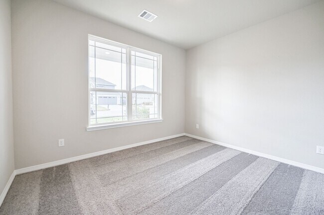 Building Photo - Brand new, contemporary 1-story home. FRID...