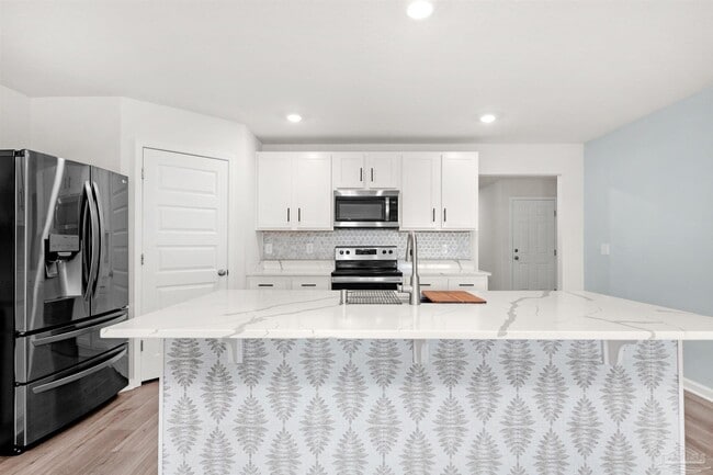 Building Photo - 5277 Peach Dr