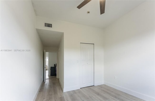 Building Photo - 4243 NW 112th Ct