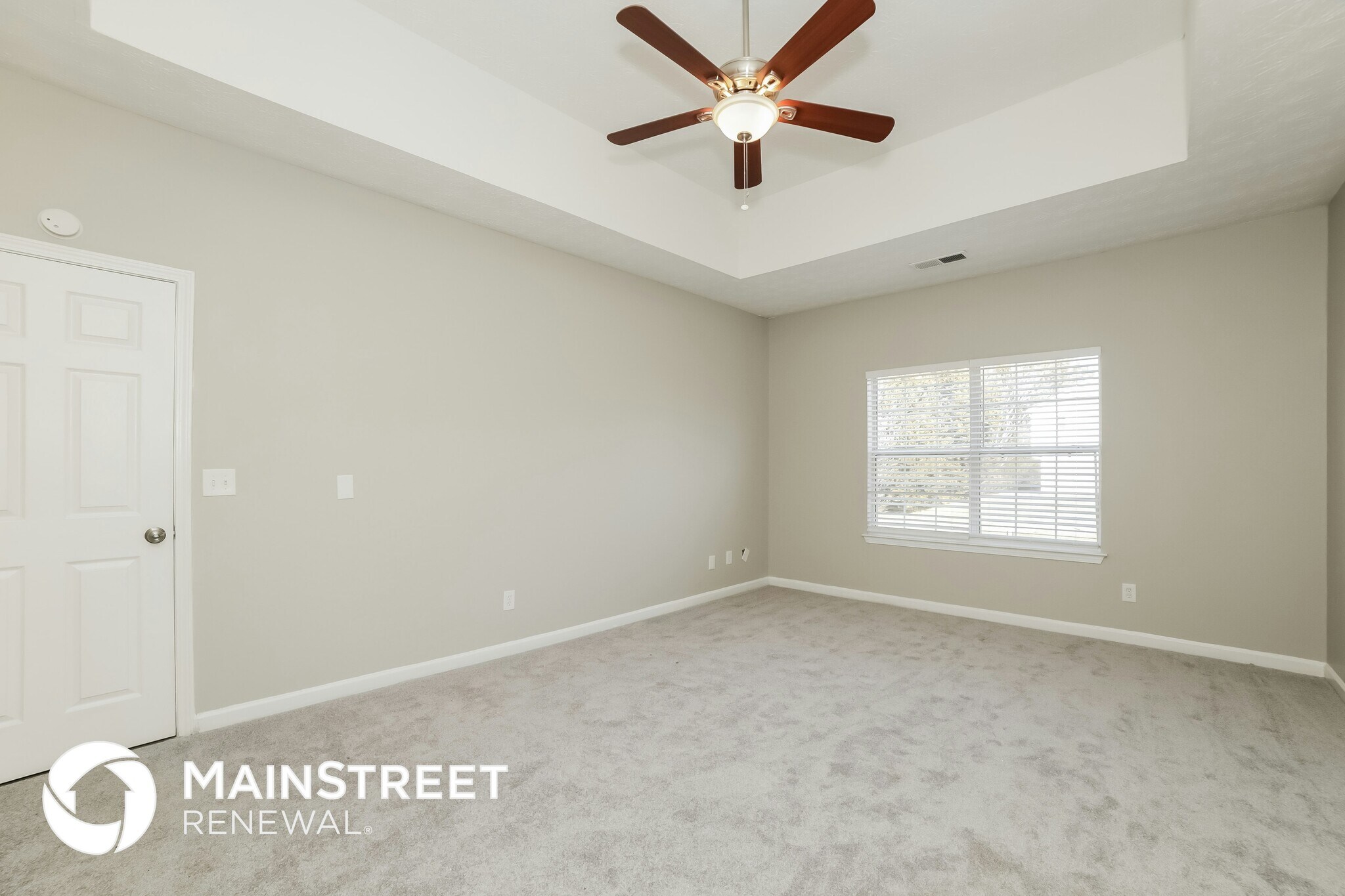 Building Photo - 4056 Robin Cir