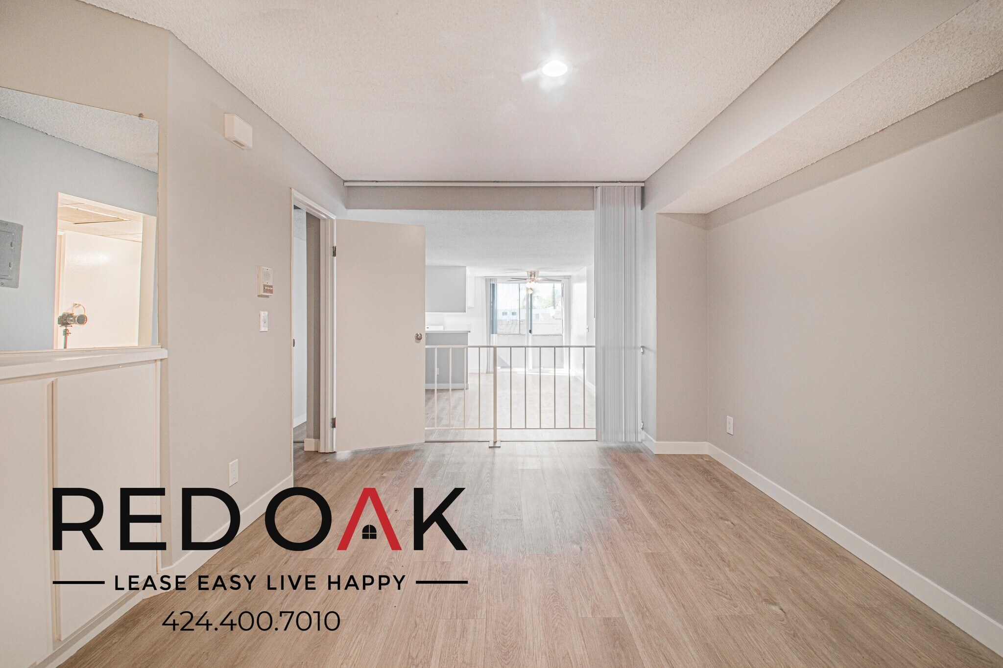 Building Photo - 8309 Cedros Ave