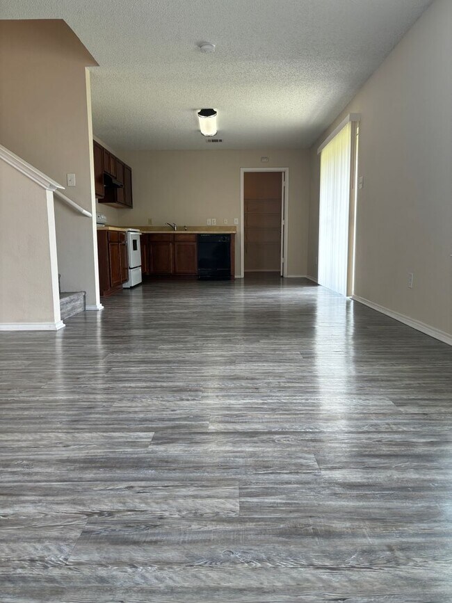 Building Photo - Xtra Large 3 Bedroom in Keller ISD