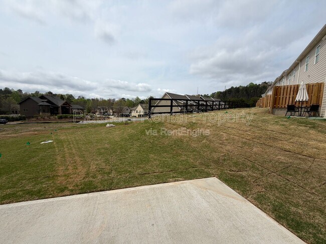 Building Photo - 42 Rustin Rdg