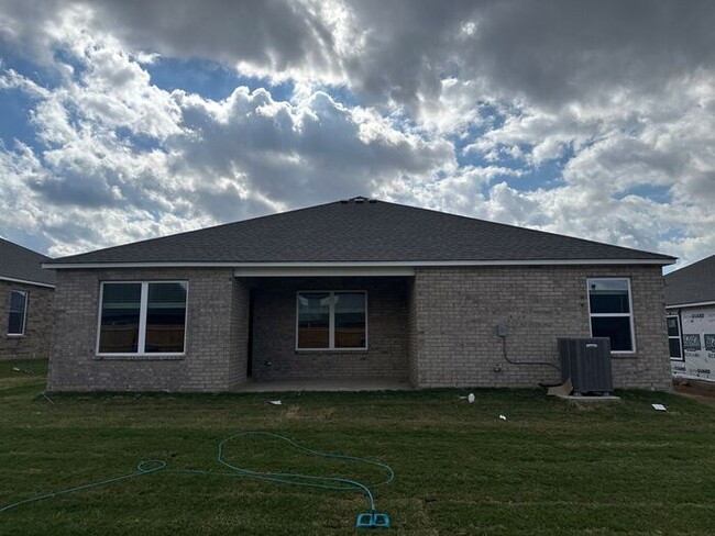 Building Photo - BRAND NEW Four Bedroom | Two Bath Home in ...